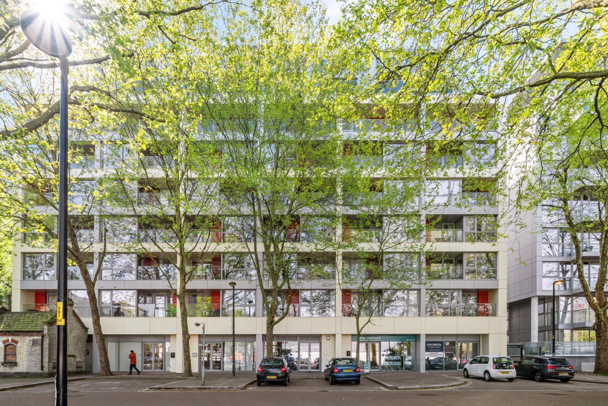 Riverside 1Br With Easy Transport 20Min To City Centre Londres Exterior foto
