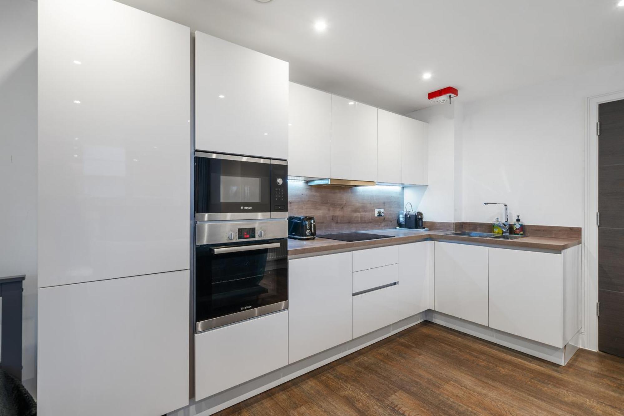 Riverside 1Br With Easy Transport 20Min To City Centre Londres Exterior foto
